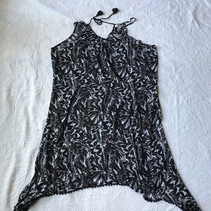 Swimsuit cover dress Sz XXL black and white
